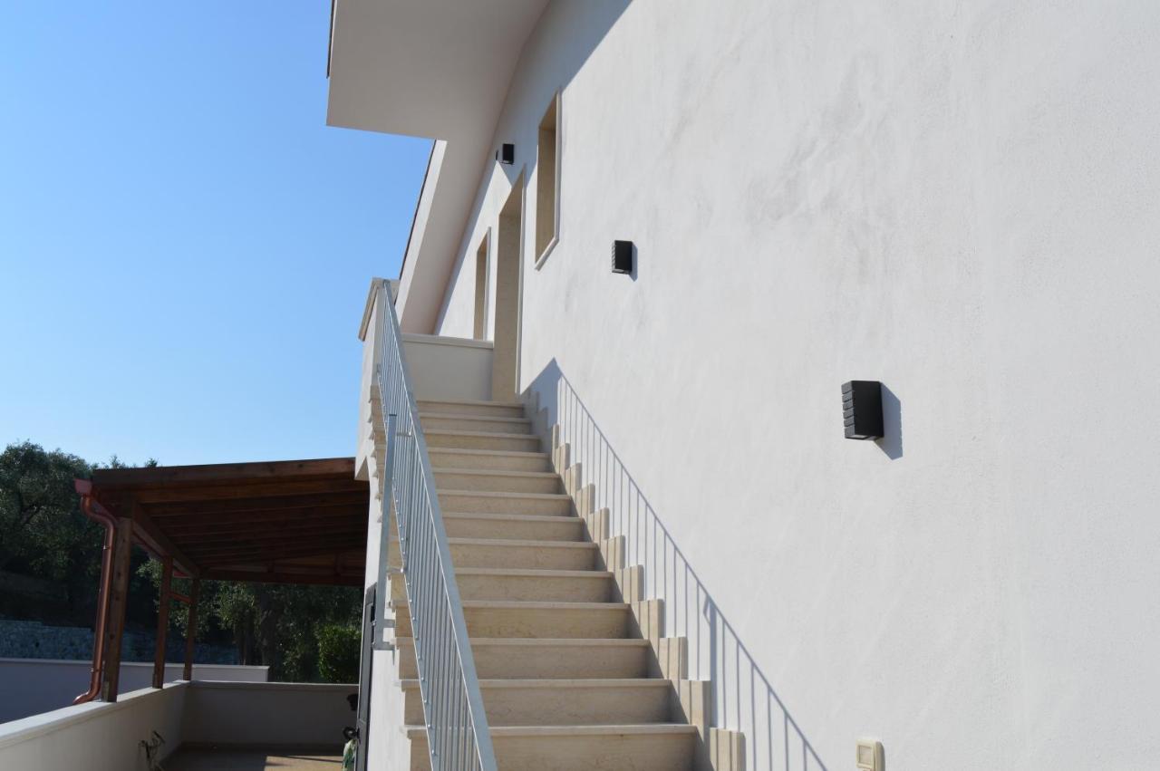 Valle Degli Ulivi B&B เวียสเต ภายนอก รูปภาพ