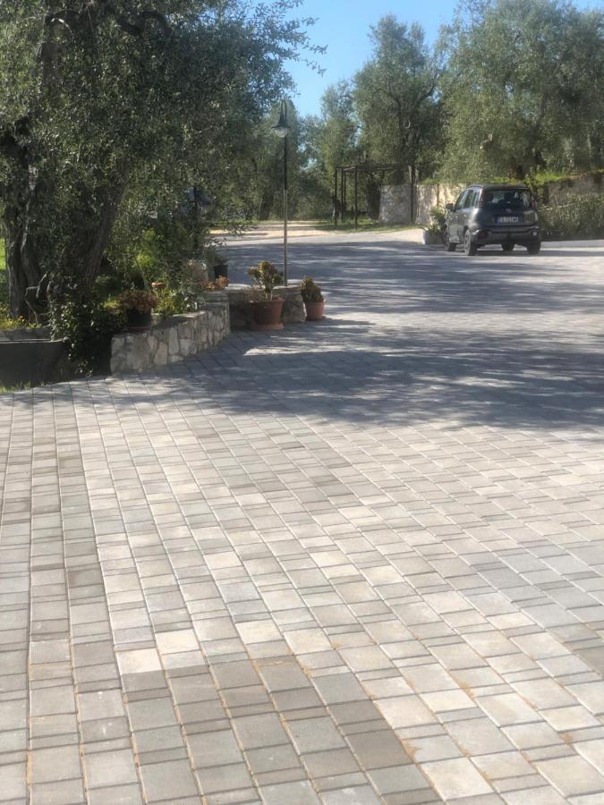 Valle Degli Ulivi B&B เวียสเต ภายนอก รูปภาพ