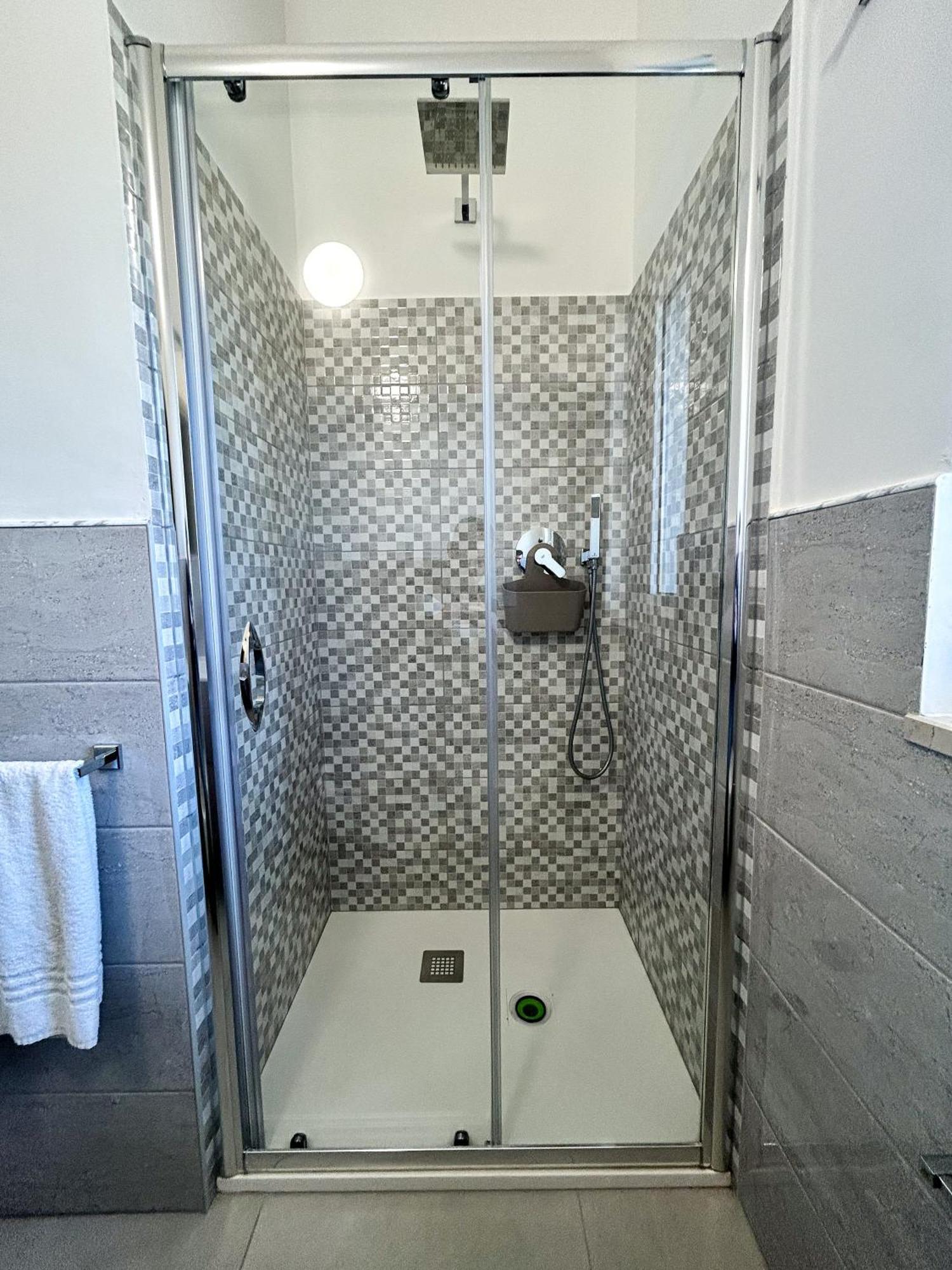 Valle Degli Ulivi B&B เวียสเต ภายนอก รูปภาพ