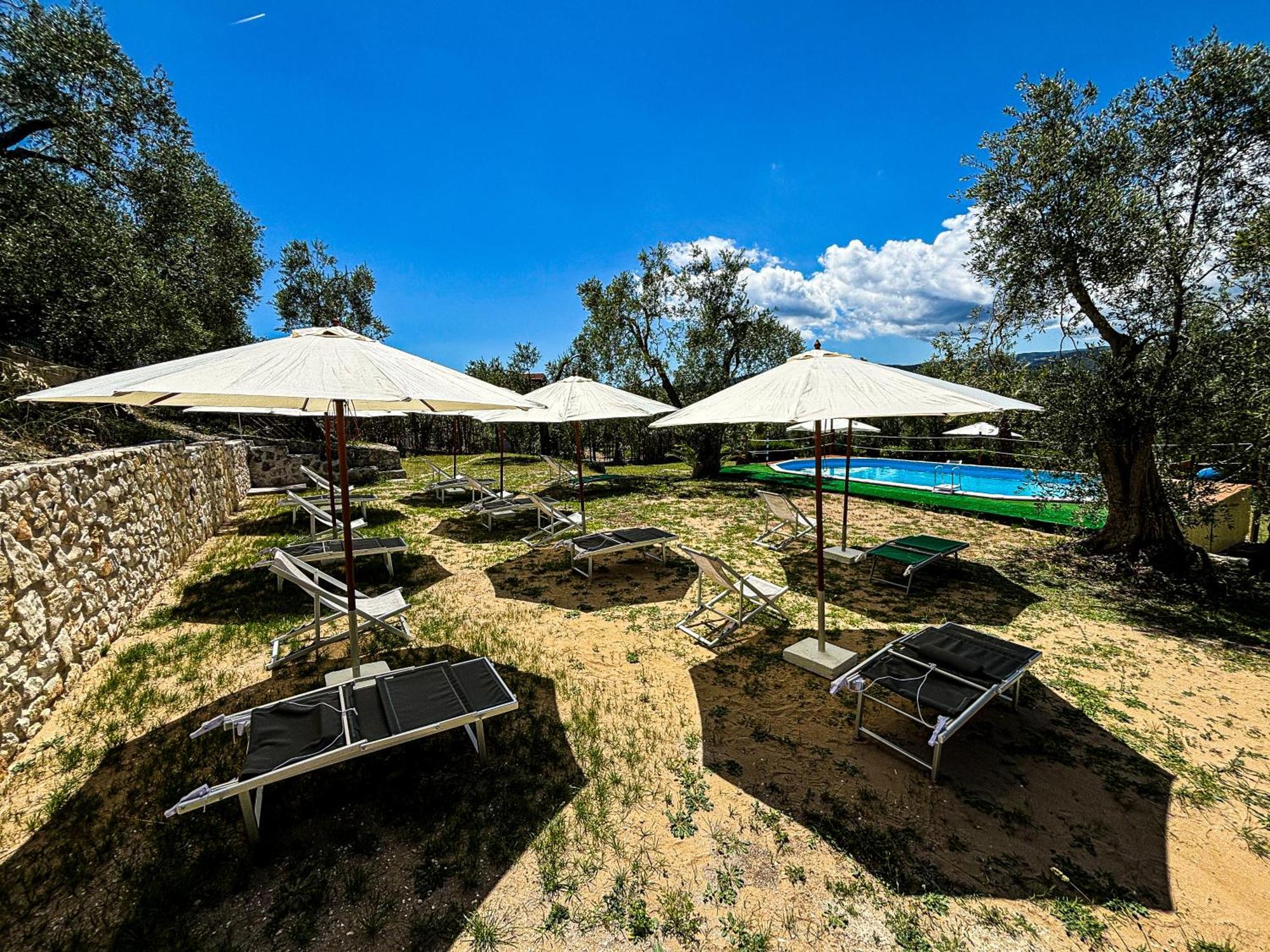 Valle Degli Ulivi B&B เวียสเต ภายนอก รูปภาพ